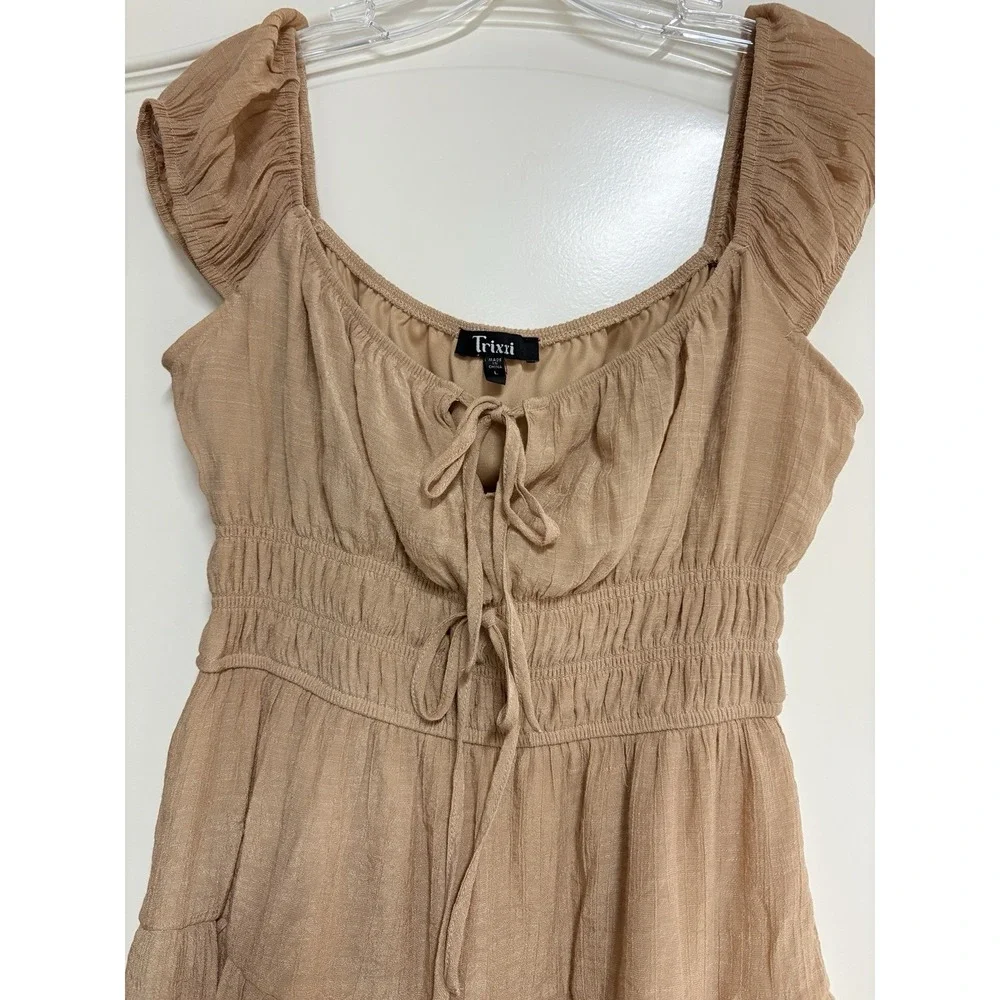 Trixxi Mini Dress Sz L Tan Ruffled Tiers Short Sleeve Flirty Coquette Y2k Party - Picture 5 of 14